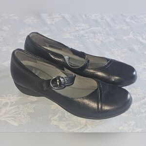 Dansko Leather Mary Janes Size 39